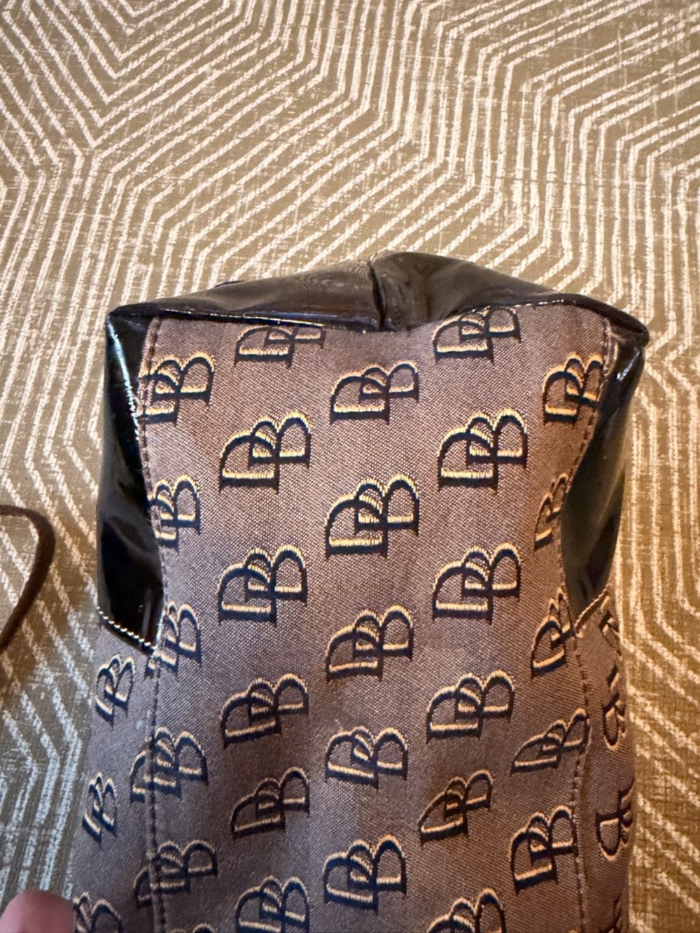 Dooney & Bourke Brown Logo-Print Shoulder Hobo with Black Patent Accents - Picture 2 of 7
